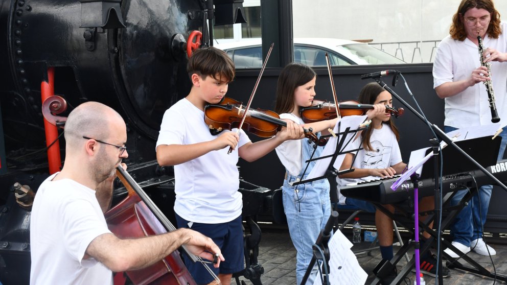 Rècord d'actuacions: 26 concerts al Cassà es vesteix de música