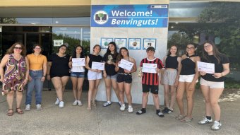 Alumnes de l’INS Cassà guardonats als II Premis Musicals Òmnium Gironès i Lletres per ser cantades